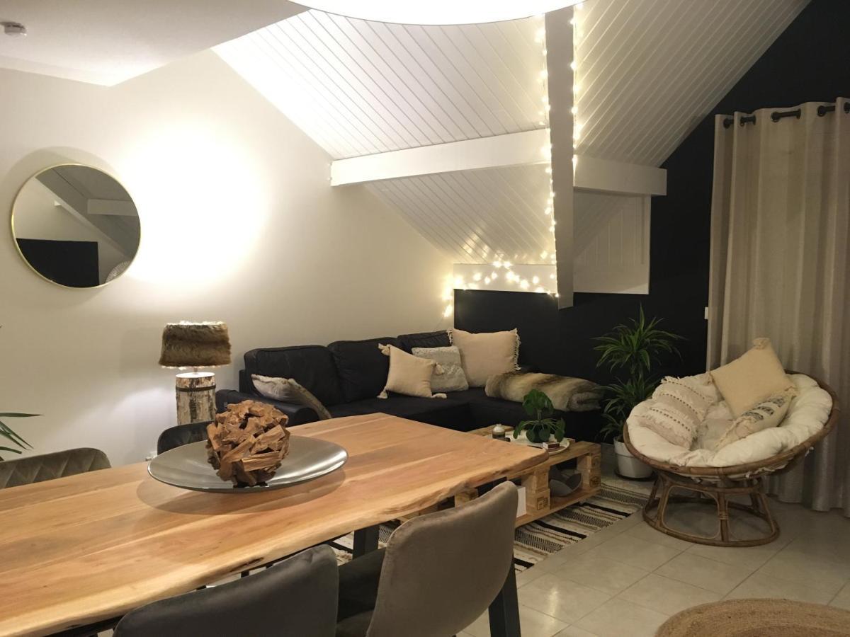 Appartement Plein Centre Village, Vue Montagnes, Proximite Immediate Lac Doussard Exterior foto