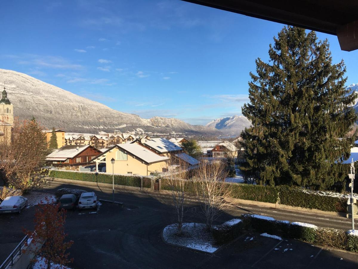 Appartement Plein Centre Village, Vue Montagnes, Proximite Immediate Lac Doussard Exterior foto